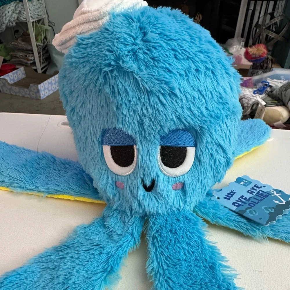 Bark Aye, Aye Ollie dog toy
